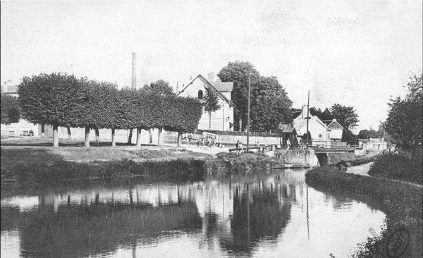 CLAYE - Pont du Canal